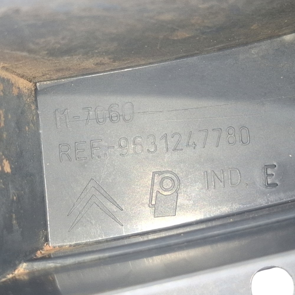 Alma Parachoque Traseiro Xsara Picasso 2001 2002 2003 A 2010 6