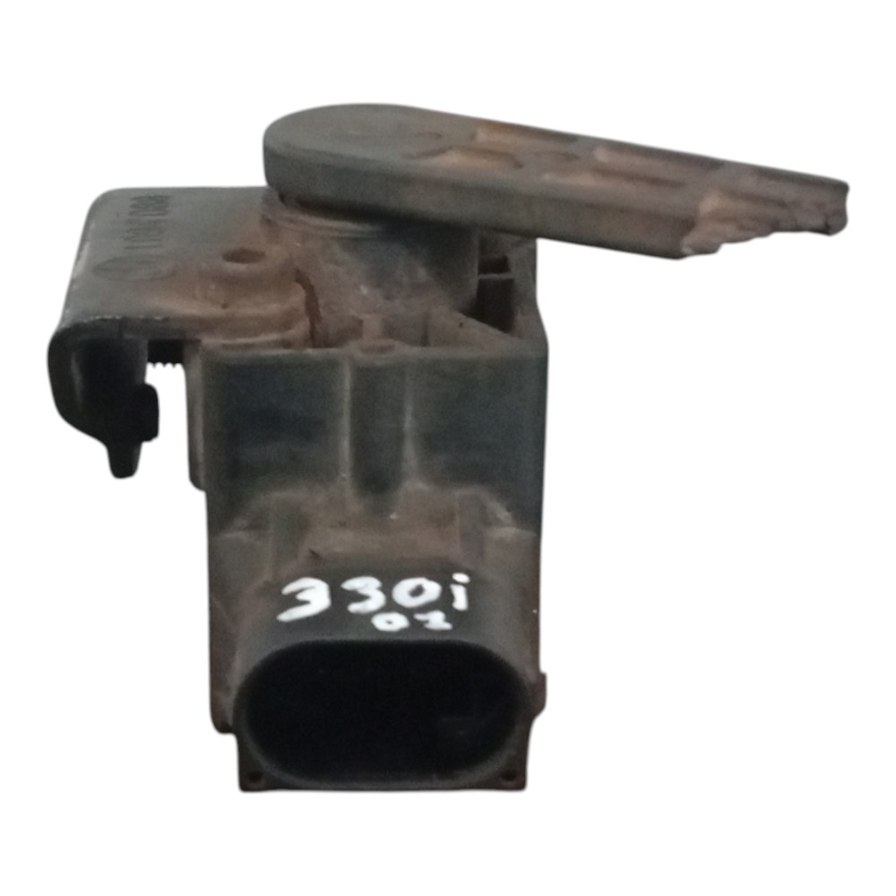 Sensor Nível Regulador Bmw 330i E46 99 2000 2002 Detalhe