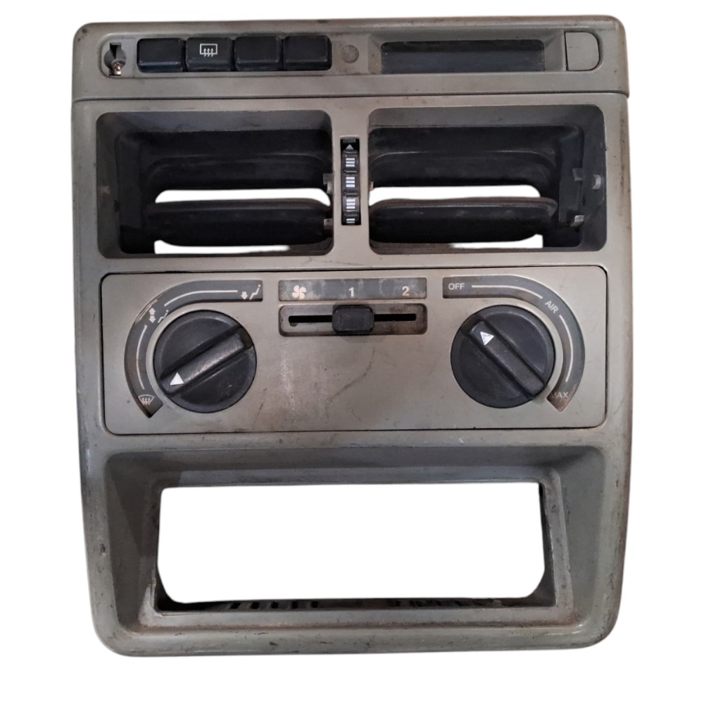 Moldura Painel Central Comando Ar Uno 95 98 2000 2002 A 2006