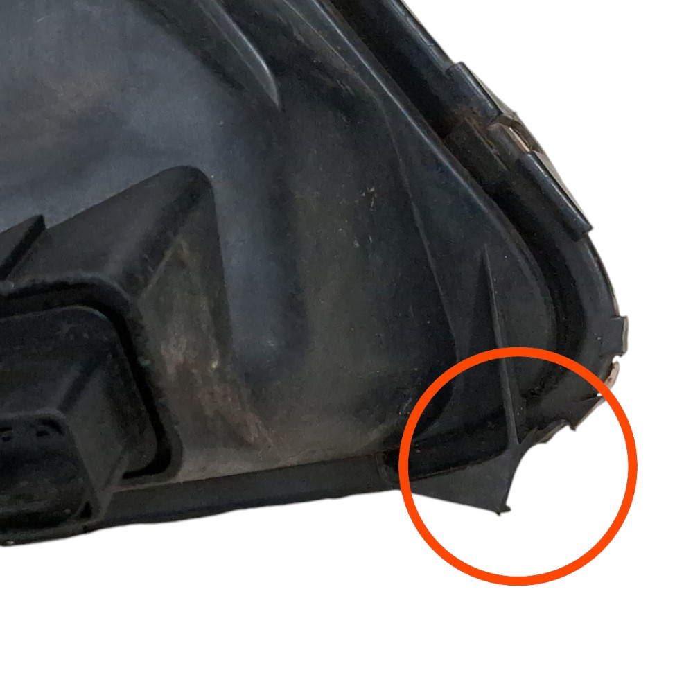 Farol Dianteiro Esquerdo Gol G3 99 2000 2002 A 2005 Detalhe Esquerdo/motorista 2