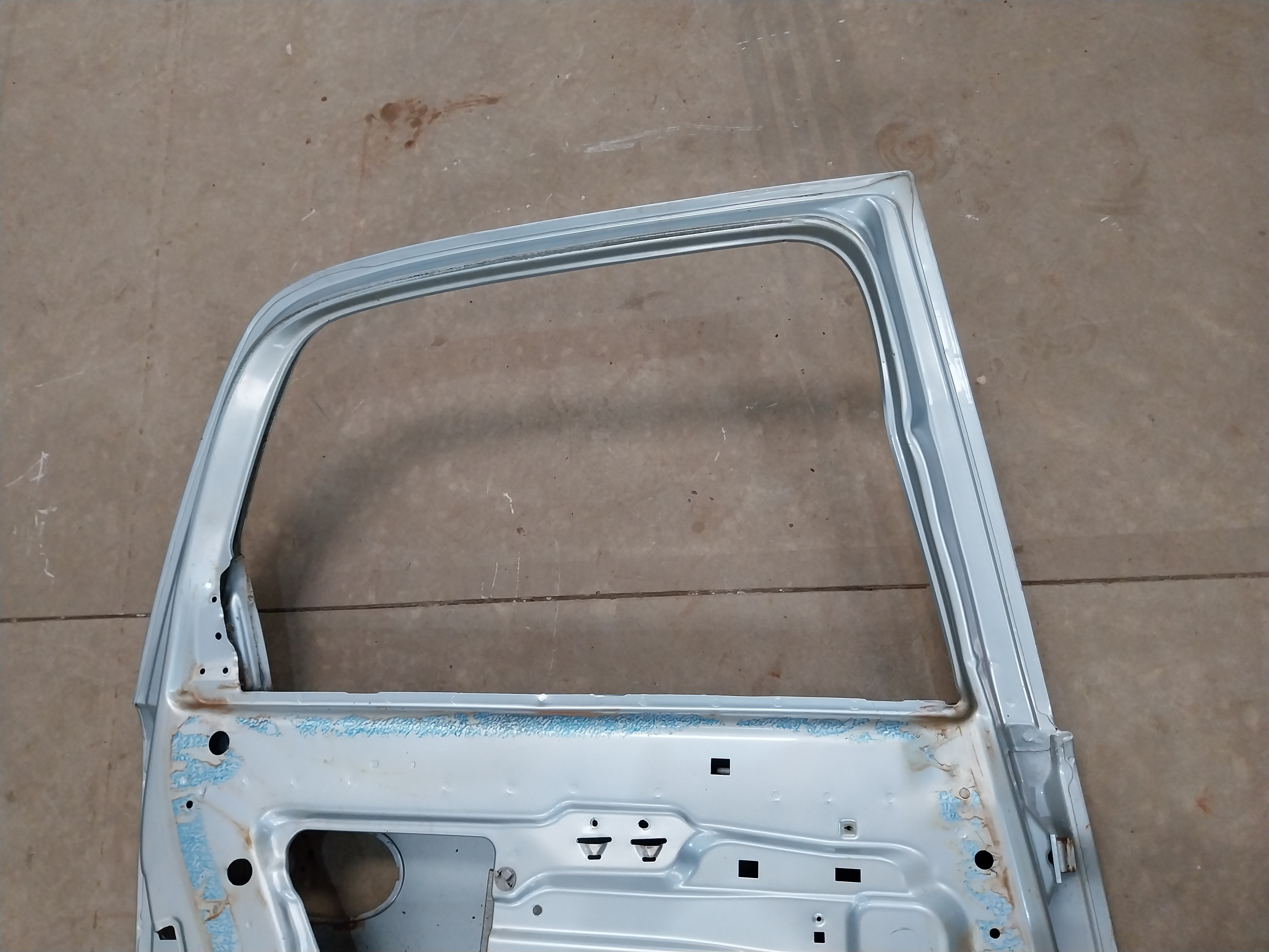 Porta Traseira Esquerda Corsa Montana 2002 12 Para Recuperar 8
