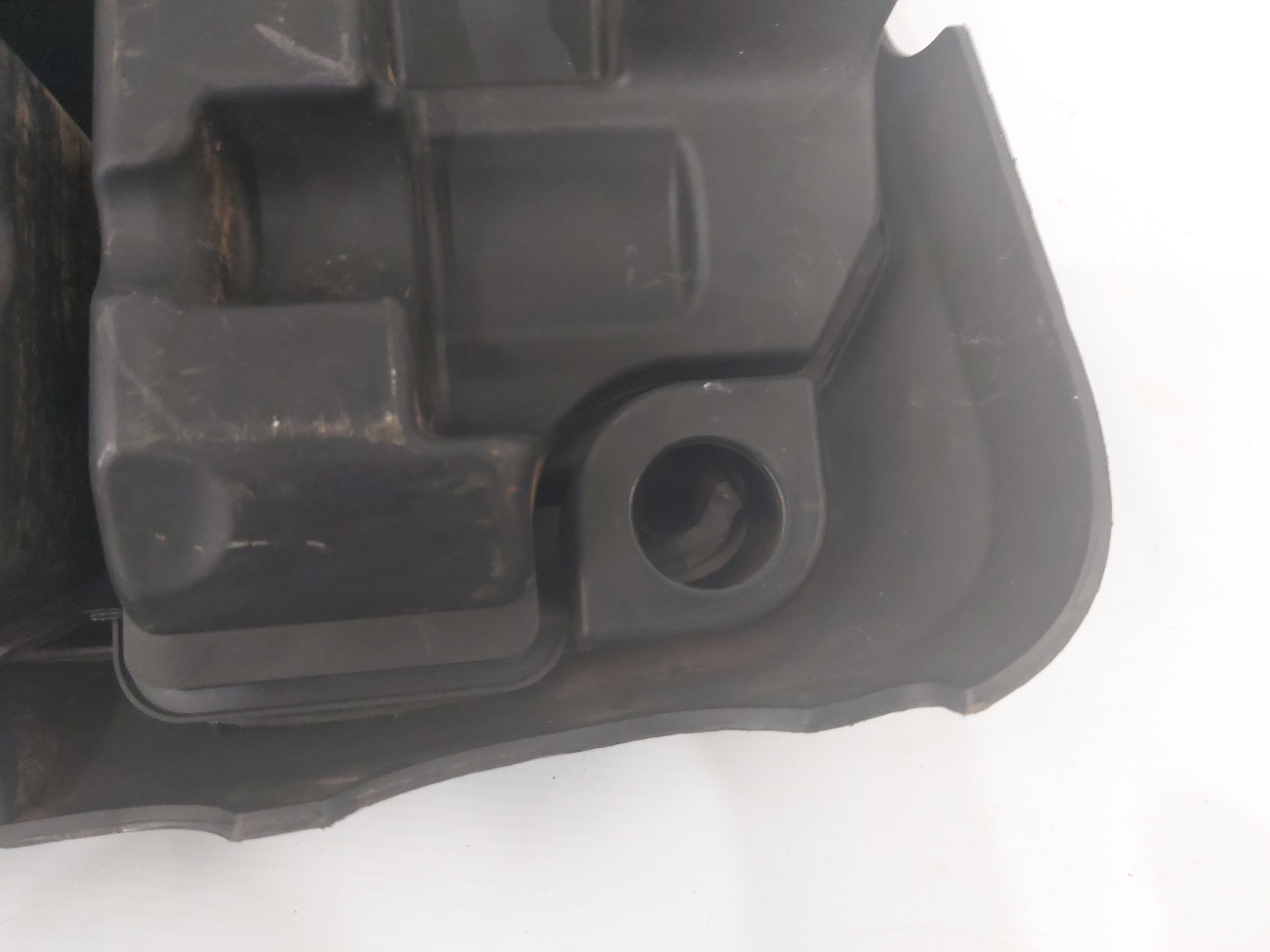 Caixa Filtro De Ar Motor Volkswagen Jetta 2.5 2007 A 2011 8