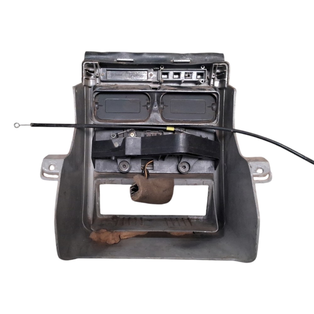 Moldura Painel Central Comando Ar Uno 95 98 2000 2002 A 2006 6