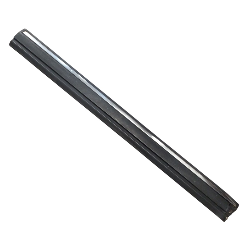 Friso Porta Dianteira Direita Omega 93 94 95 A 98 99 Detalhe Preto