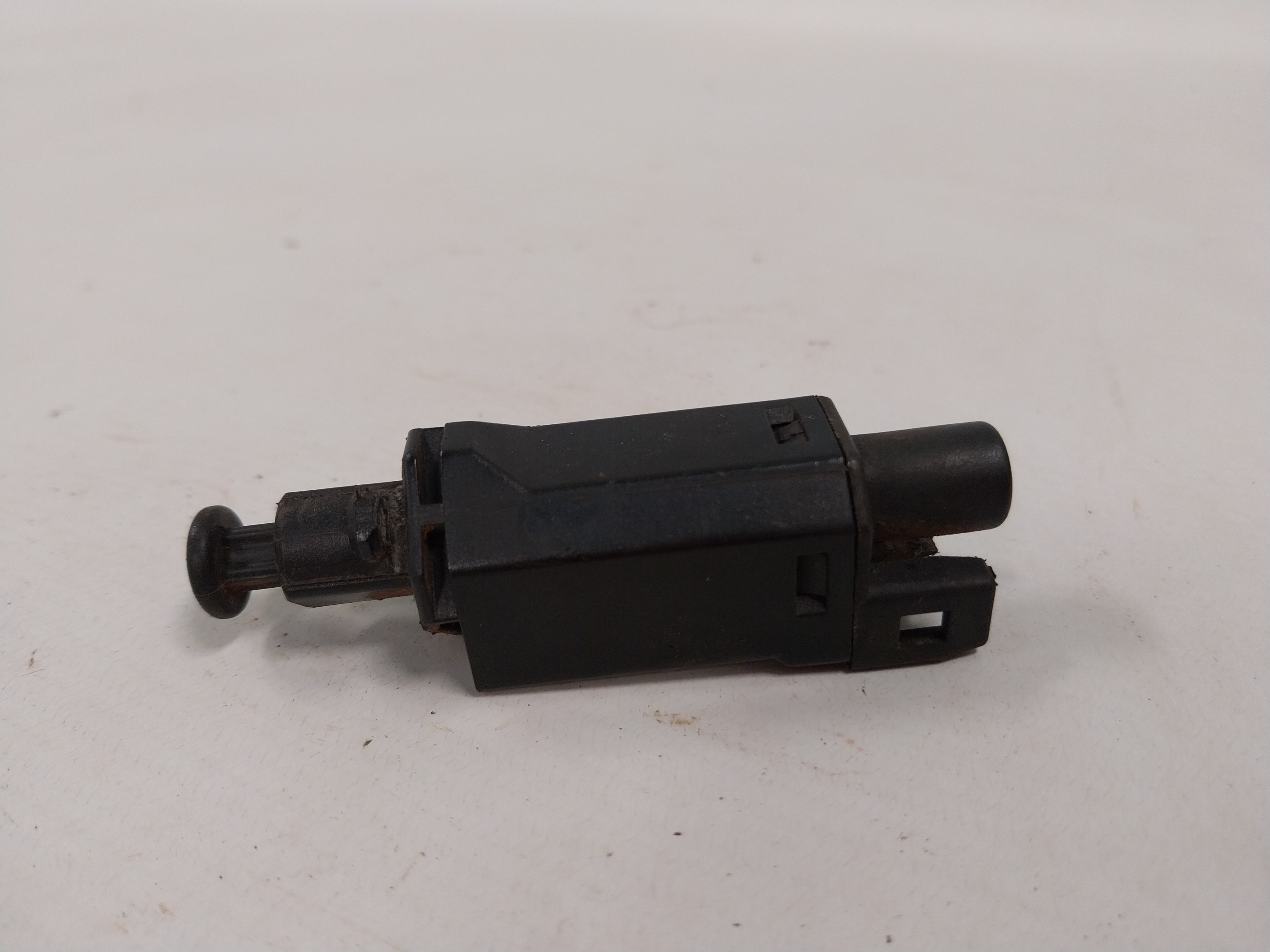 Interruptor Pedal Freio Versailles 92 A 96 Parati Saveiro G2 3