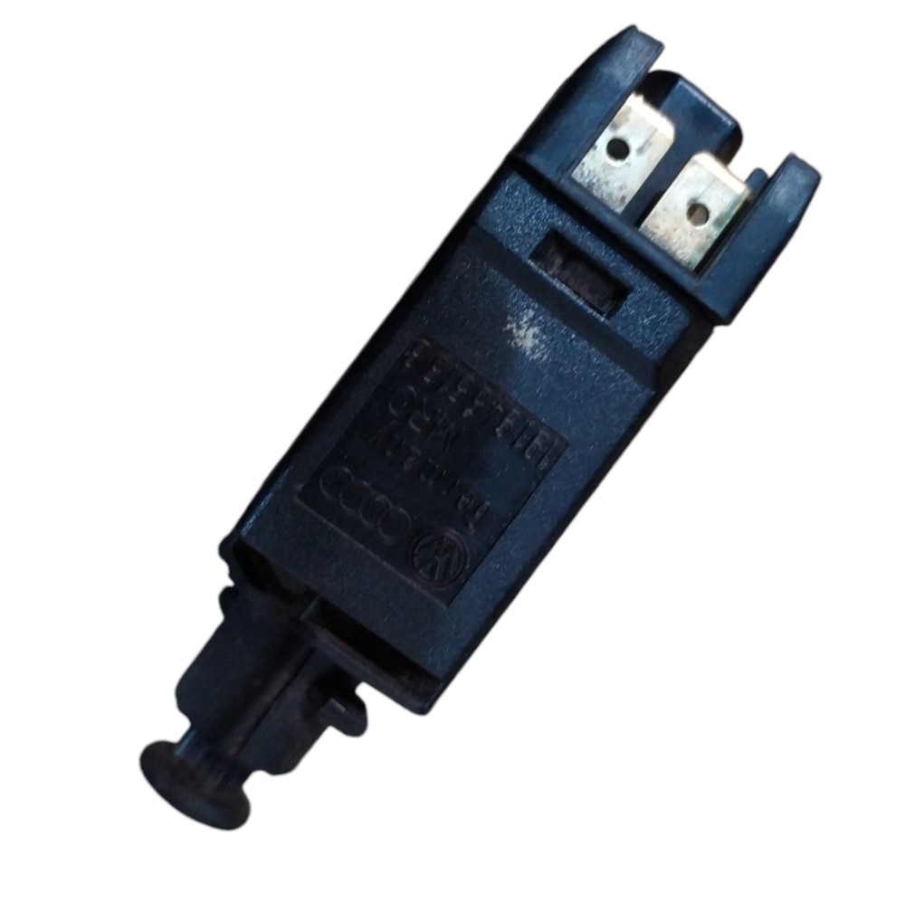 Interruptor Freio Gol Saveiro Parati Golf 94 95 96 97 98 99 5