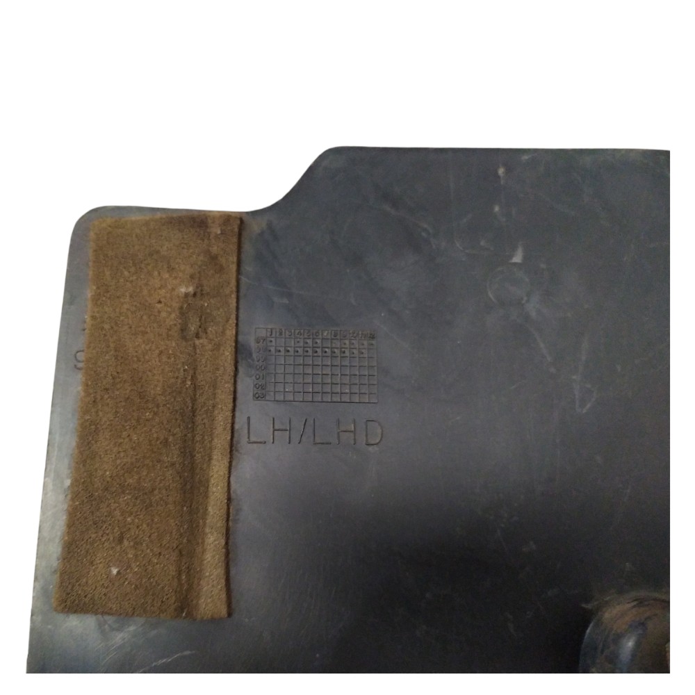 Moldura Lateral Esquerda Console Central Vectra 97 98 A 2005 6