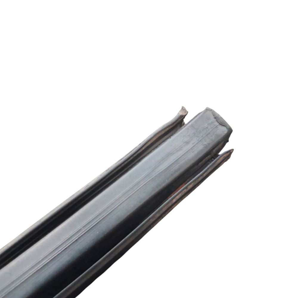 Borracha Canaleta Traseira Esquerda Santana 92 93 94 95 96 3