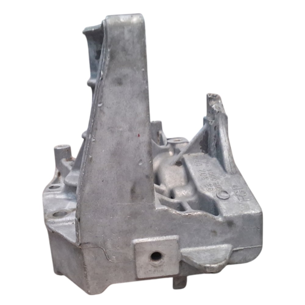 Suporte Compressor Bomba Direção Corsa Meriva 93302626 2