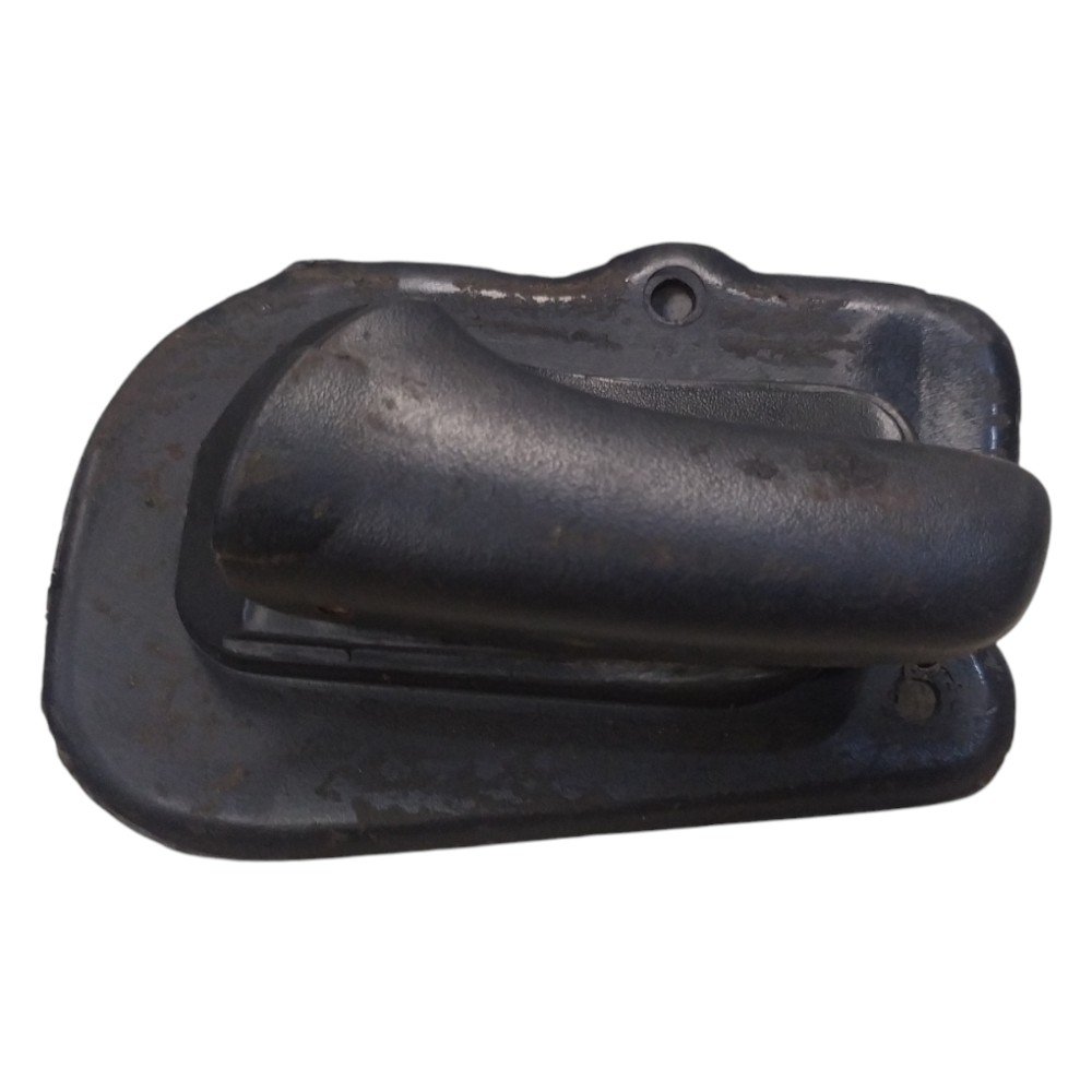 Maçaneta Interna Dianteira Esquerda Corsa 96 97 98 99 A 2002 Preto Dianteira