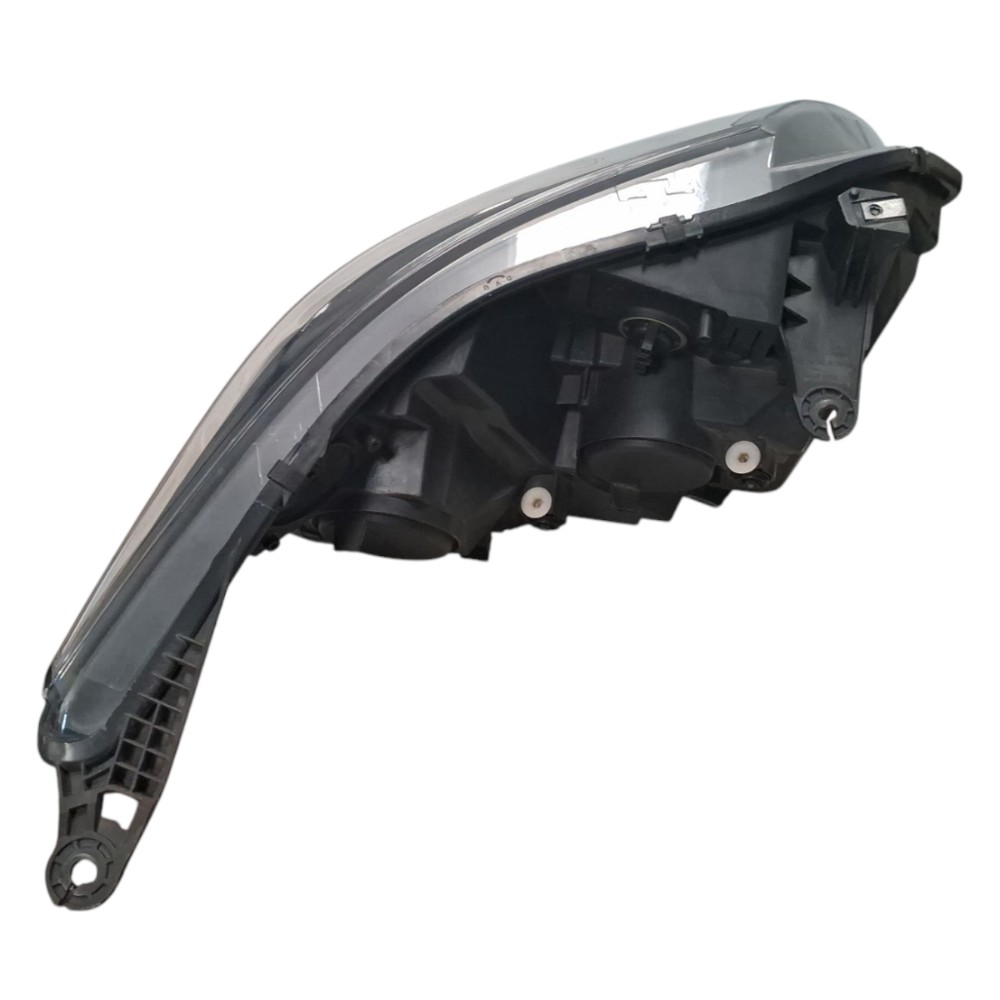 Farol Lado Esquerdo S10 2017 2018 3019 2020 A 2022 Detalhe – Esquerdo/motorista 4