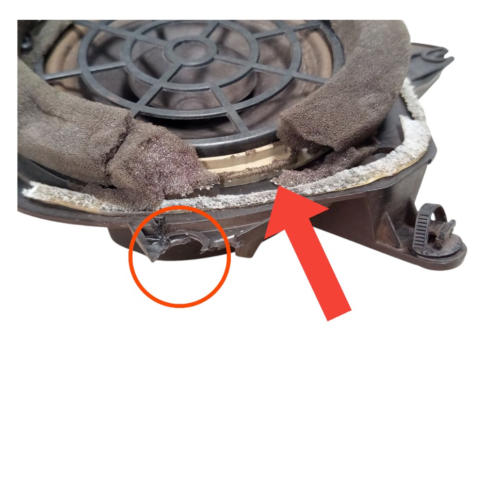 Moldura Suporte Alto Falante Direito Peugeot 206 2001 A 2008 3