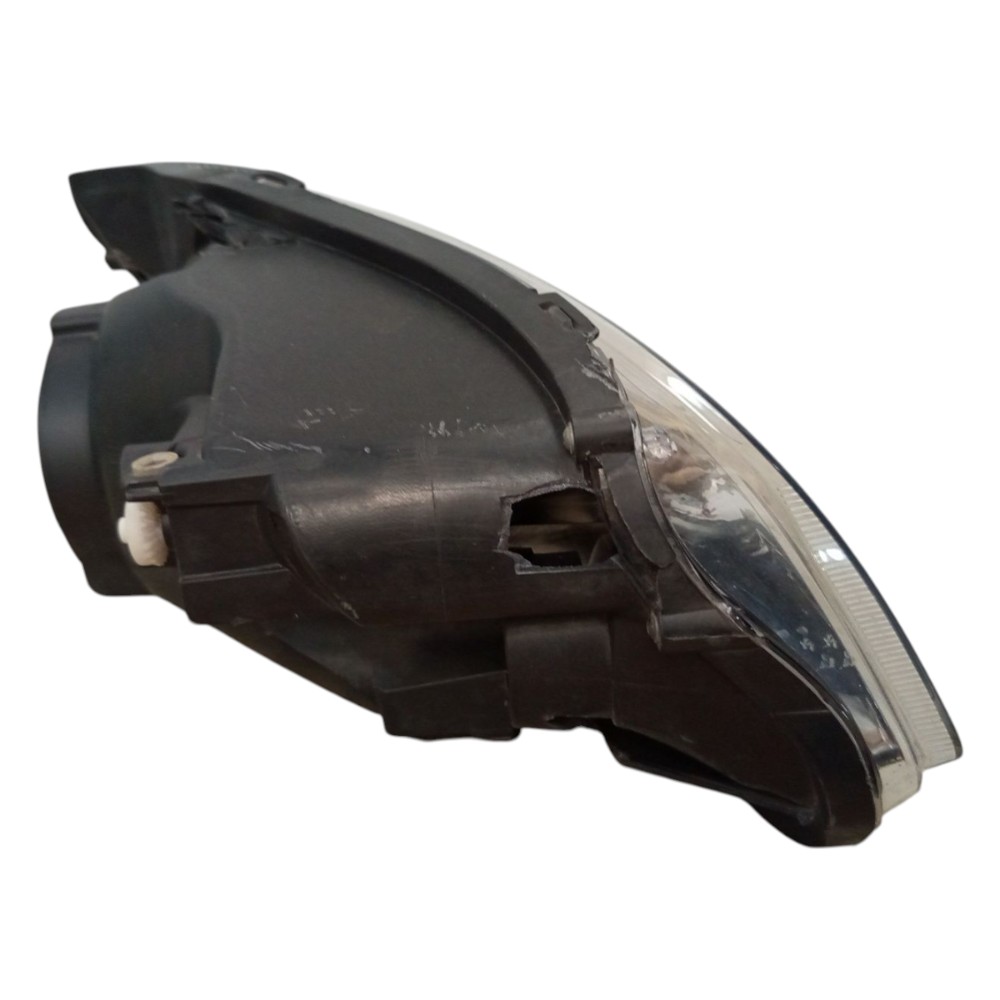 Farol Corsa Classic Esquerdo 2011 A 2015 Retirada De Peças  Esquerdo/motorista 8