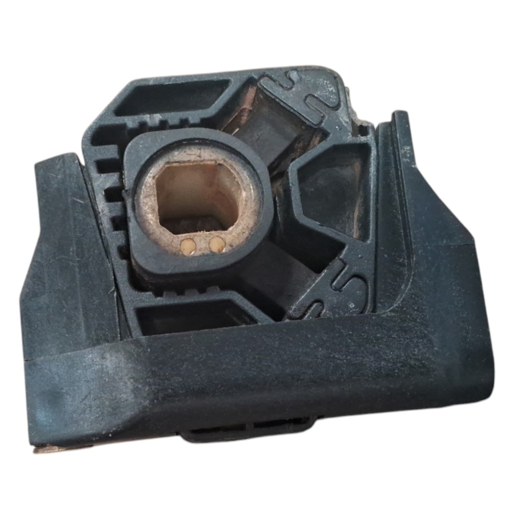 Suporte Coxim Inferior Radiador Fox Gol Saveiro G5 2008 2013 2