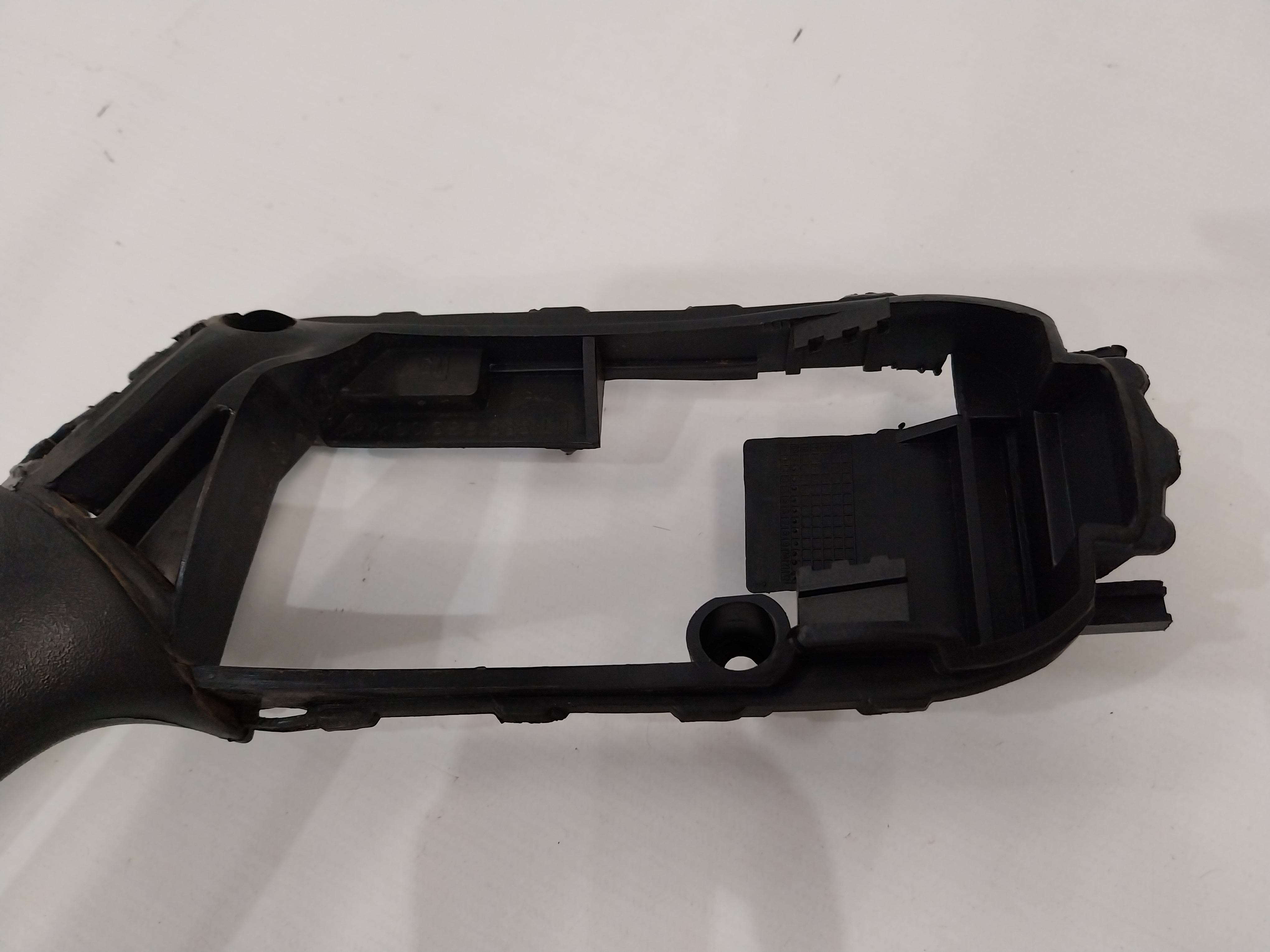 Puxador Interno Dianteiro Esquerdo Corsa Classic 2009 A 2015 Preto Dianteira 4