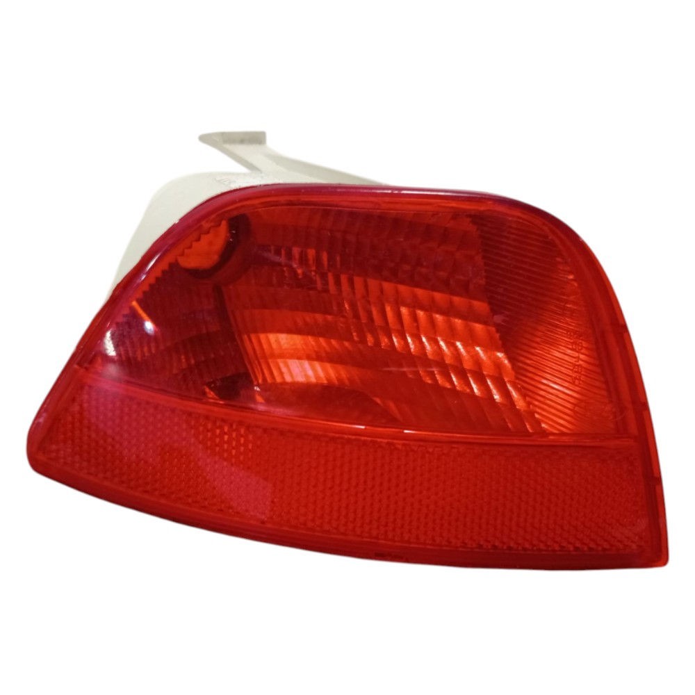 Lanterna Traseira Neblina Direita Ford Focus 98 99 2000 2008 Direito/passageiro Vermelho
