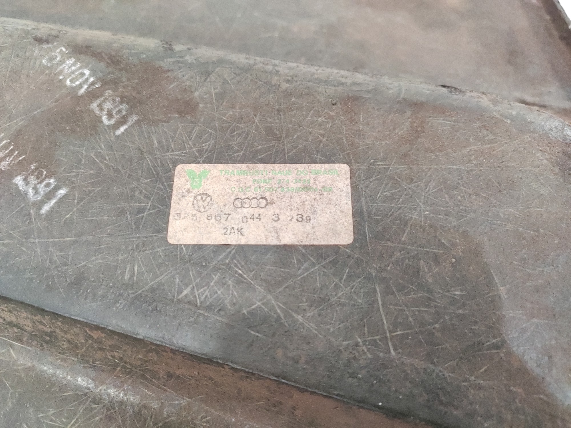 Forro Traseiro Direito Vw Santana Gls 2p 91 92 93 94 95 96 6