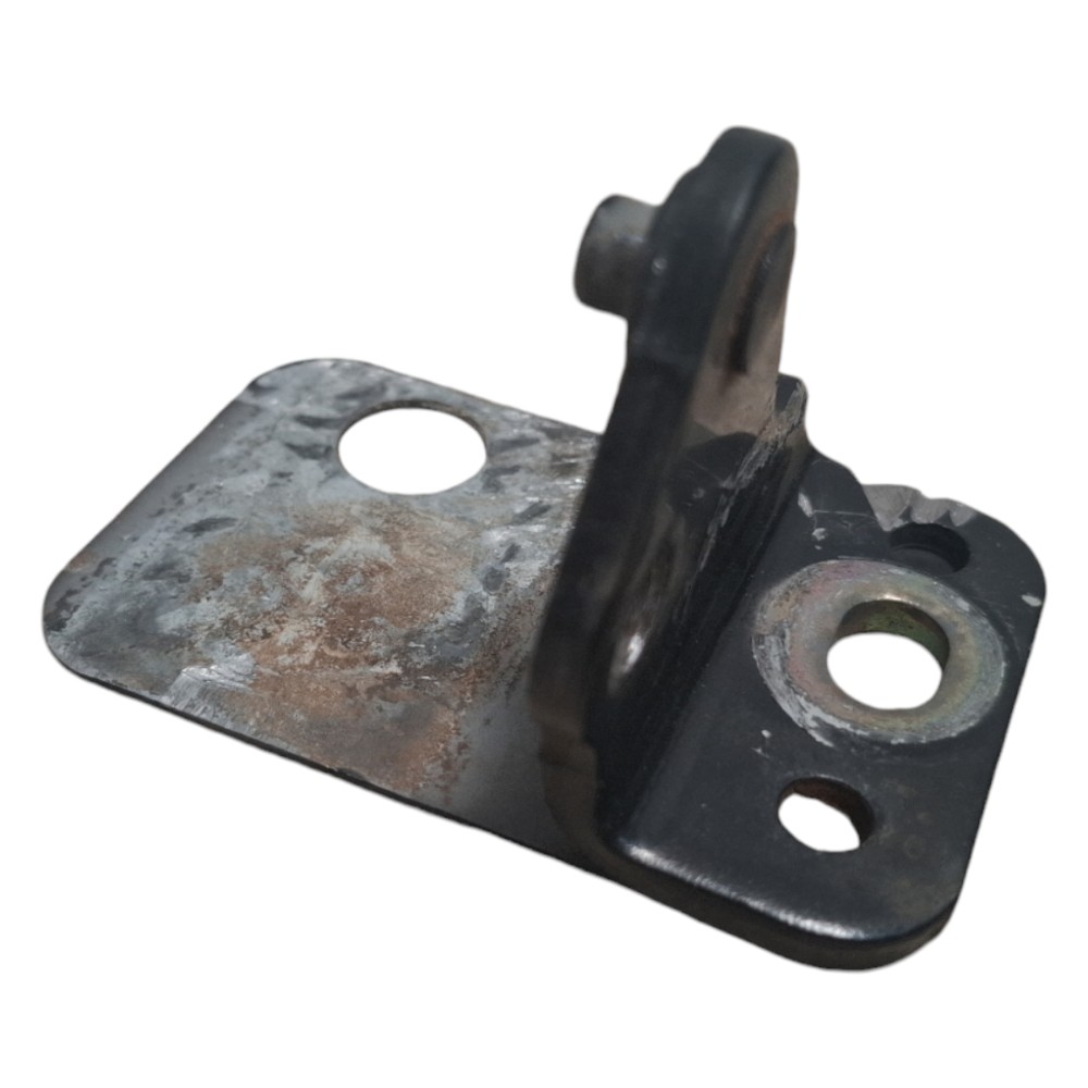 Acabamento Dobradiça Inferior Tras Esquerda Audi A3 97 2006