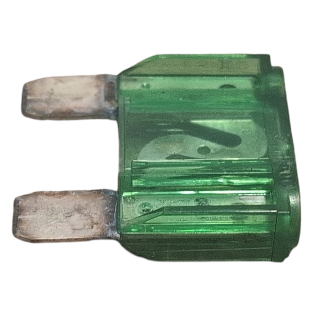 Fusível 30 Ampers Vectra Omega Corsa Celta 4604602 4635023 2