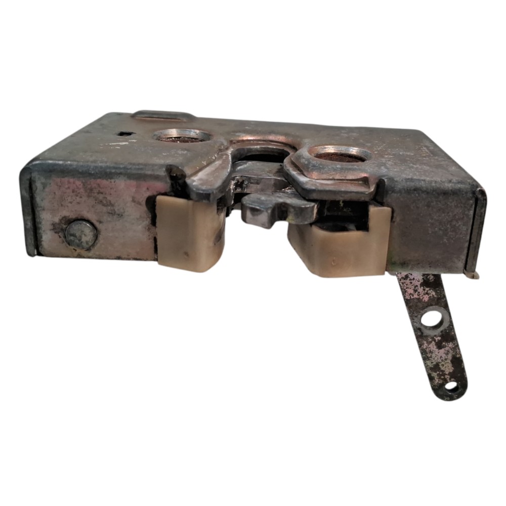 Fechadura Porta Traseira Esquerda Santana 91 98 2000 A 2006 5