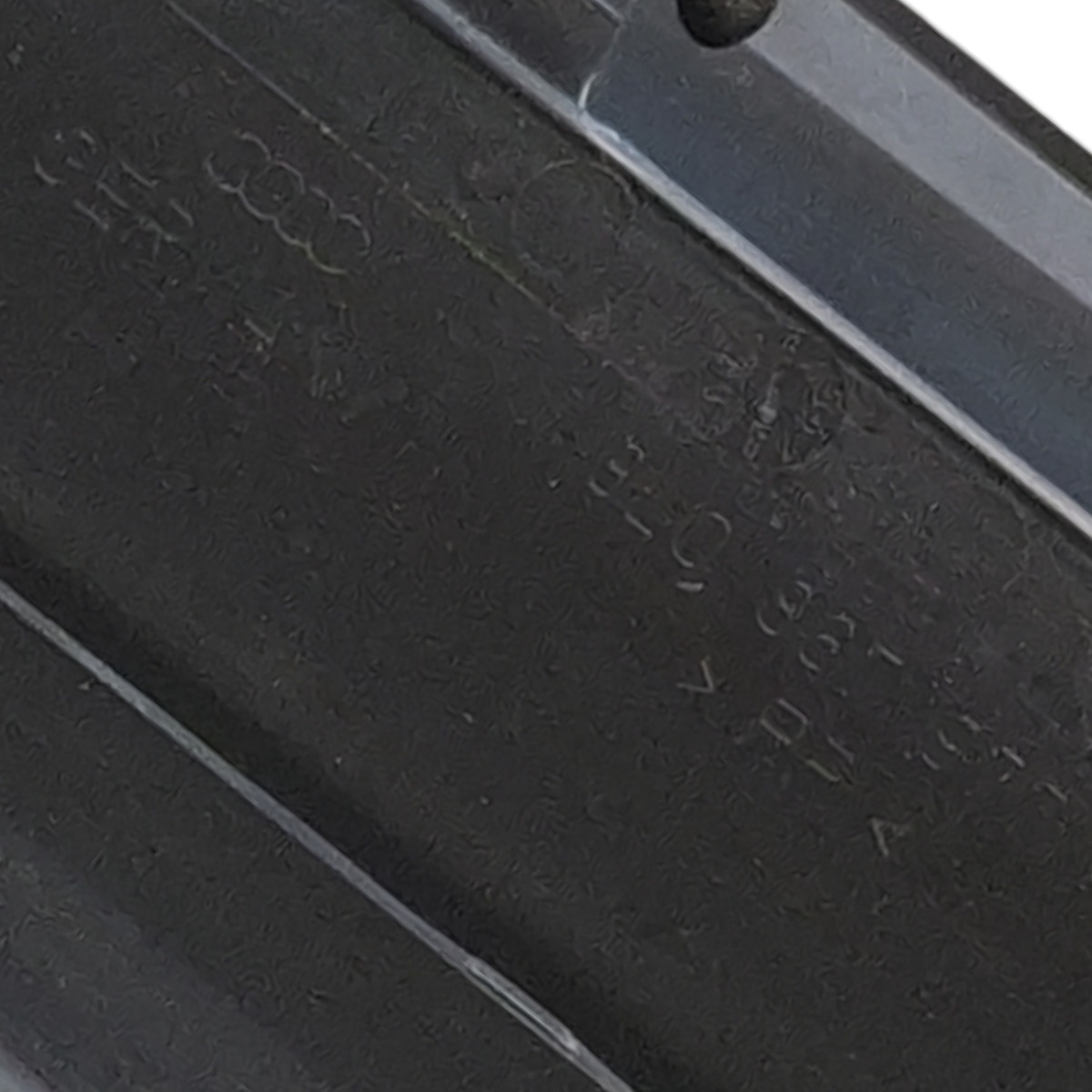 Moldura Acabamento Porta Malas Audi A3 97 98 A 2006 Detalhe 7