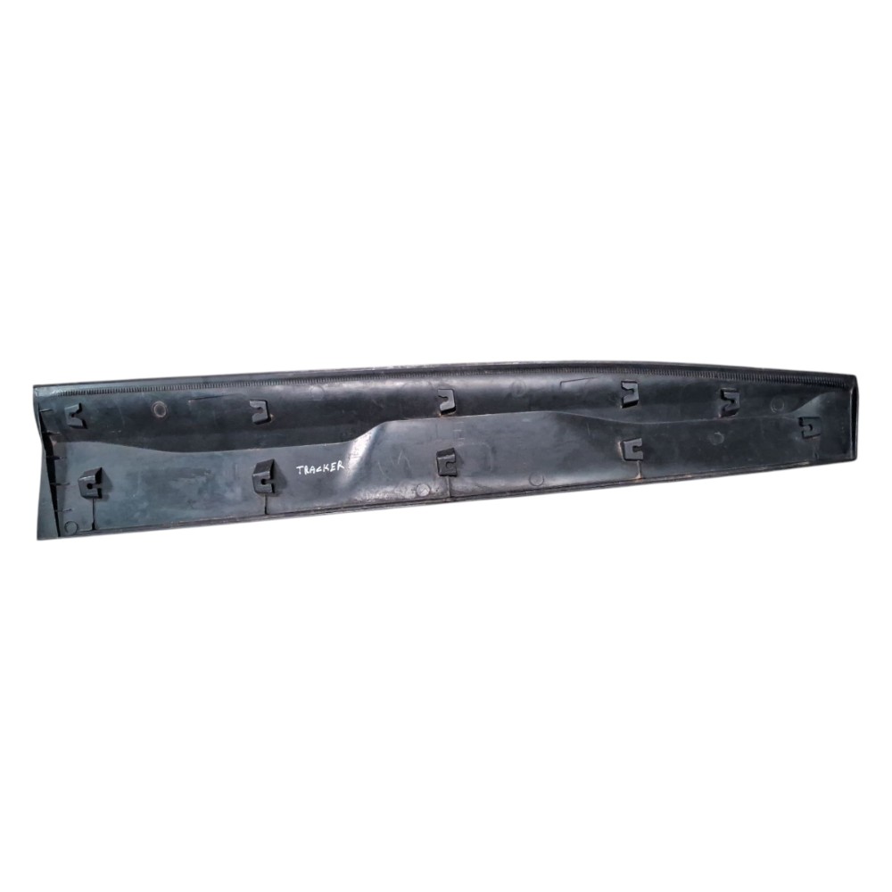 Friso Porta Dianteira Esquerda Tracker 2019 2020 2021 A 2023 3