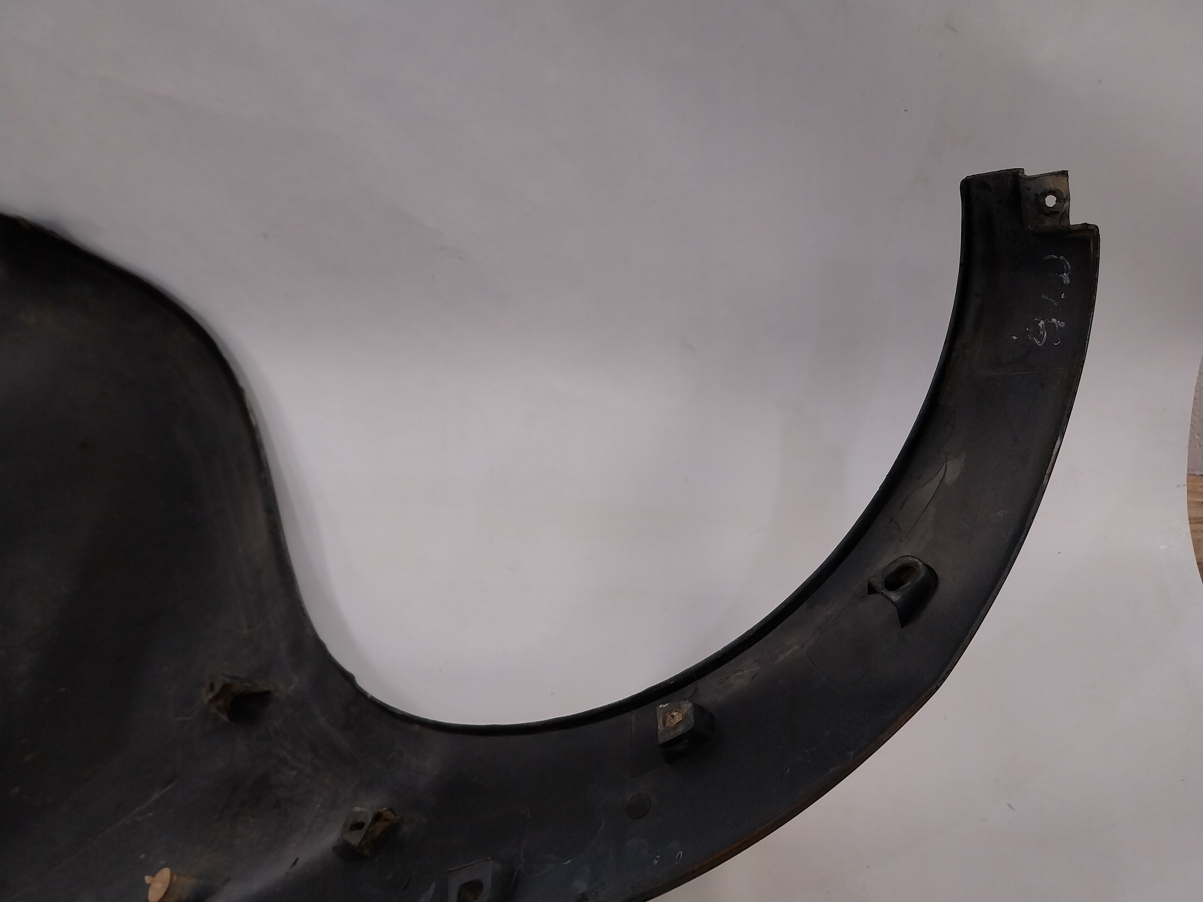 Moldura Paralama Traseiro Direito Ford Ka 99 2000 2001 2003 5