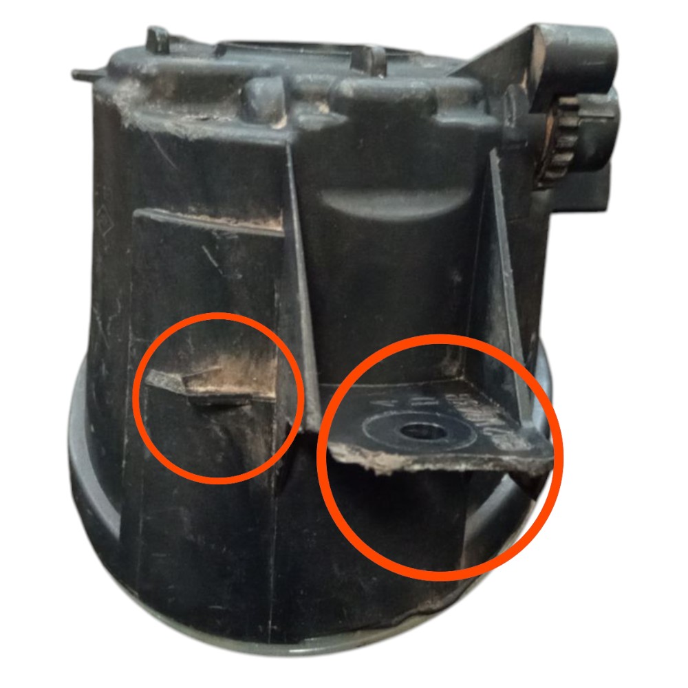 Farol Milha Direito Nissan March 2014 2015 A 2017 Detalhe 2