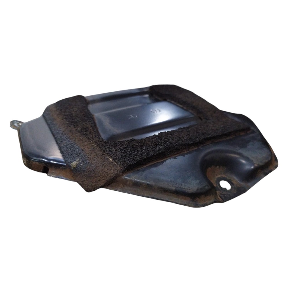 Suporte Parachoque Traseiro Direito Subaru Legacy 94 95 A 99 3