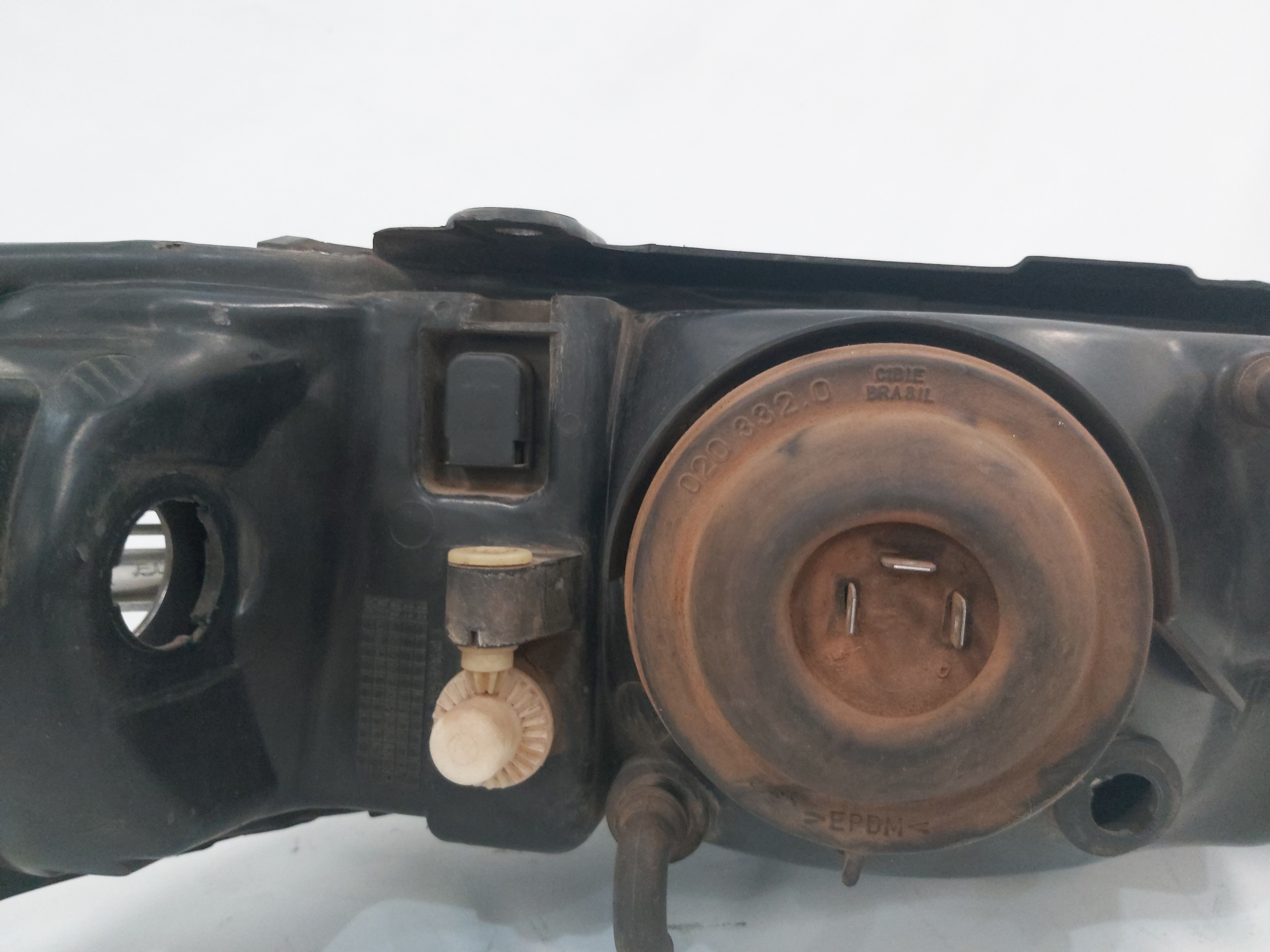Farol Esquerdo Volkswagen Gol Parati G3 1999 A 2005 Esquerdo 6