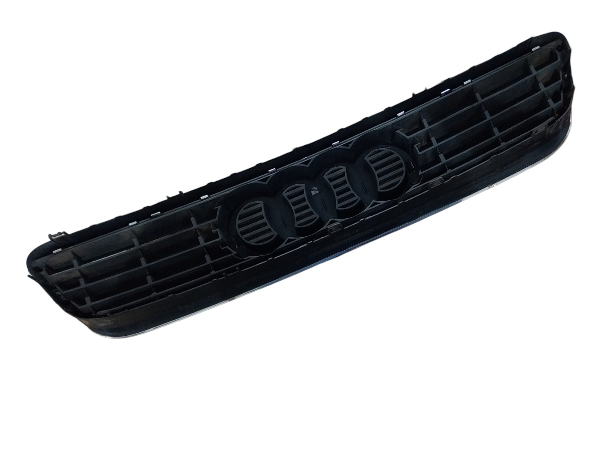 Grade Frontal Audi A3 97 98 2000 2001 2002 2003 2006 Detalhe 8
