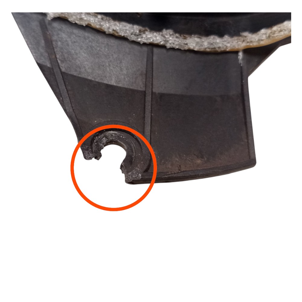 Moldura Suporte Alto Falante Direito Peugeot 206 2001 A 2008 2