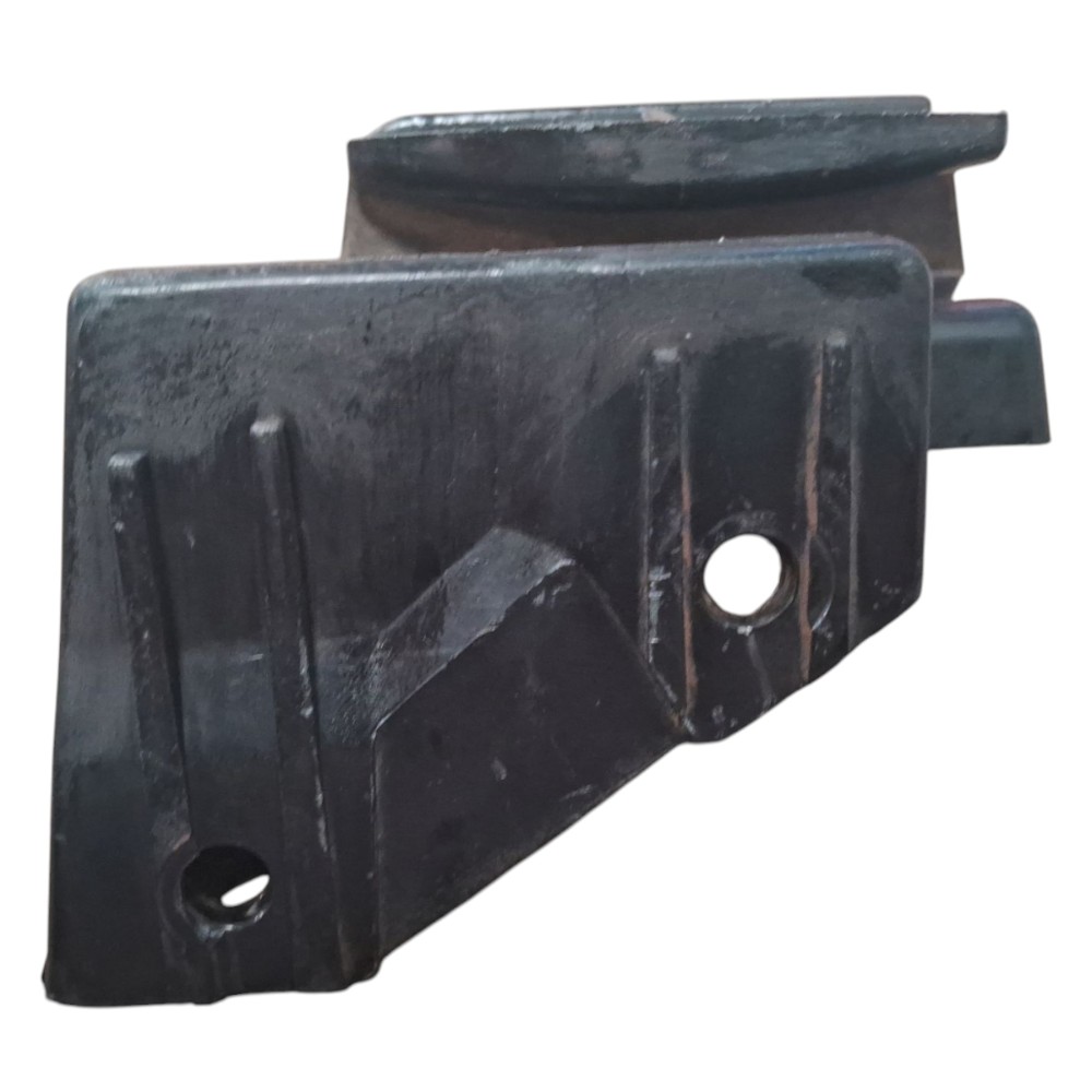 Suporte Parachoque Traseiro Esquerdo Bmw E46 330 325 320 3