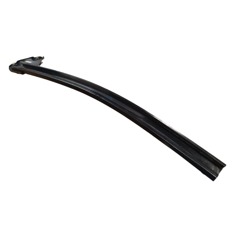 Guia Canaleta Vidro Traseiro Direito Subaru Legacy 94 95 99 4