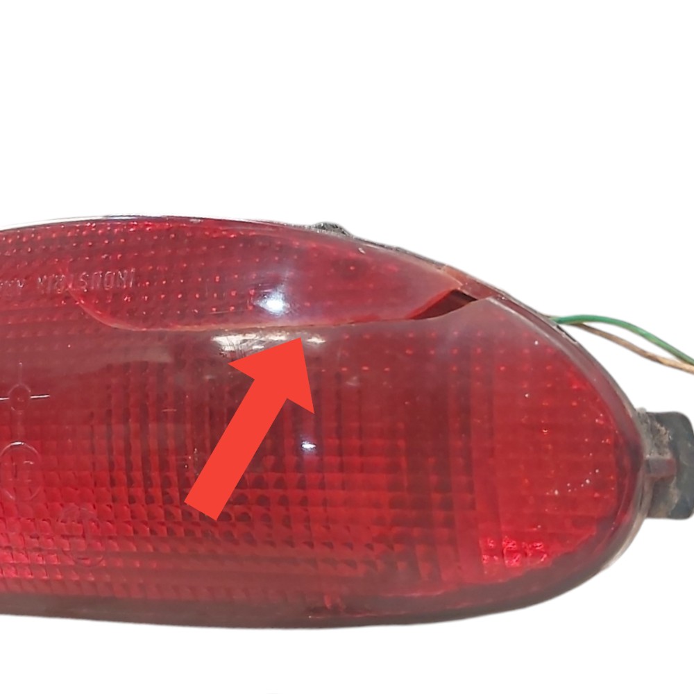Lanterna Luz Neblina Parachoque Traseiro Peugeot 206 Detalhe Vermelho 2