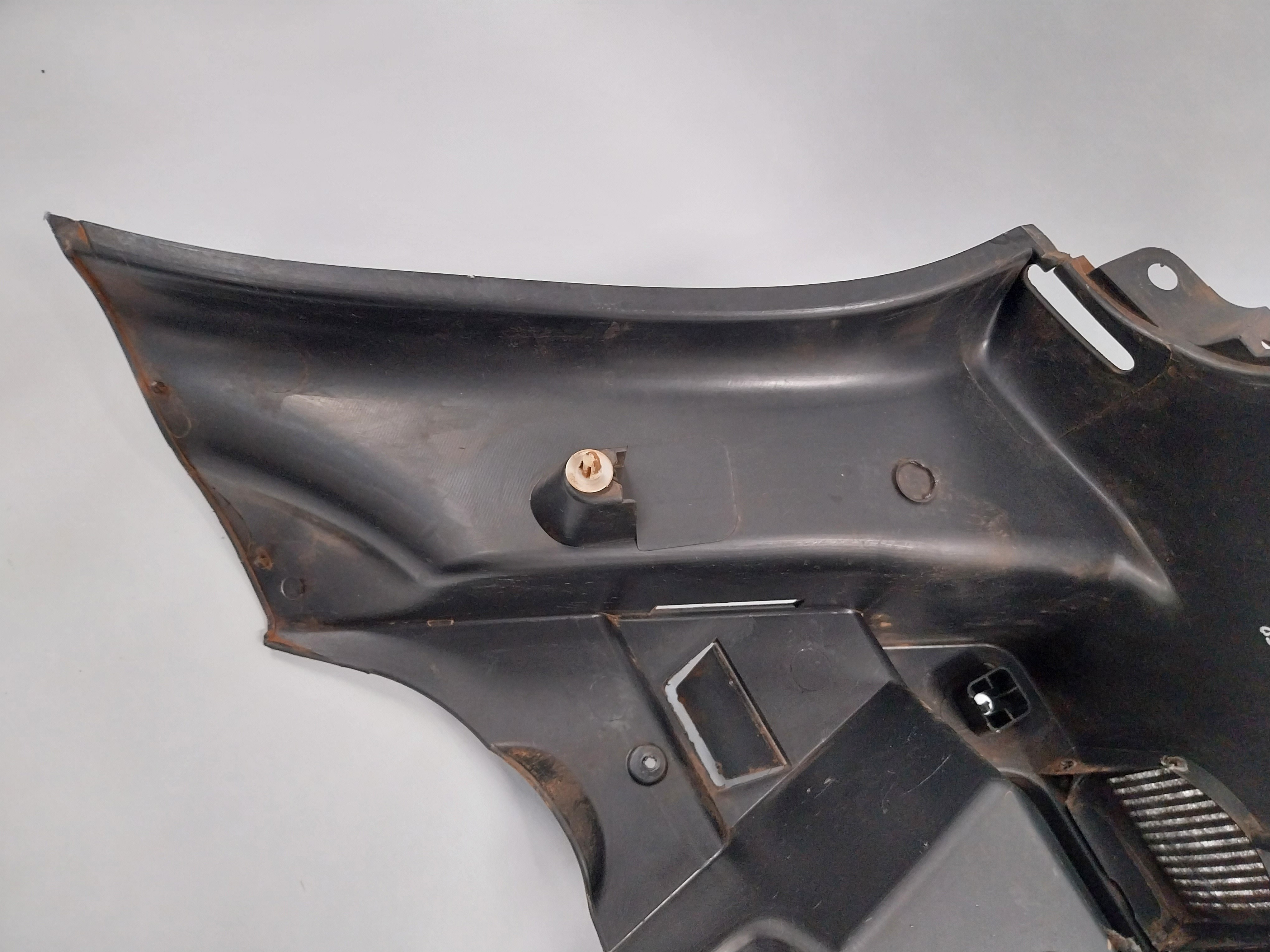 Acabamento Porta Malas Esquerdo Corsa Montana 2002 A 2012  Preto 8