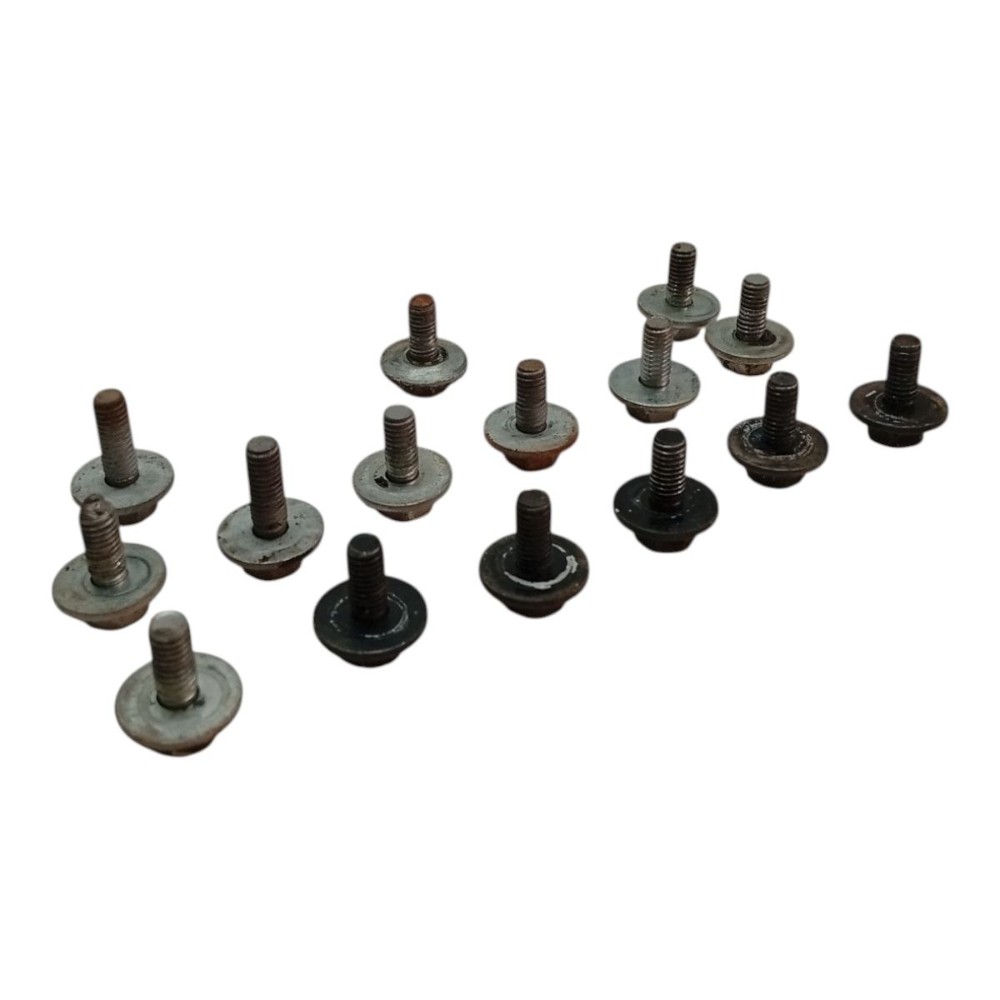Parafuso Paralama Dianteiro Honda Fit 2009 2010 2011 A 2014 4