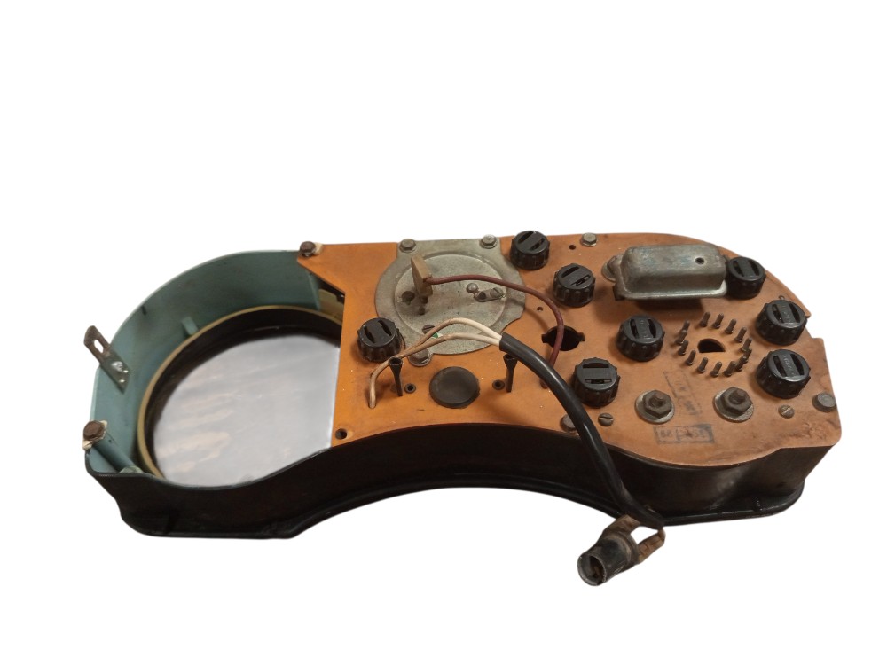 Painel Instrumentos Passat Antigo 74 80 81 88 Retirada Peças Preto 3
