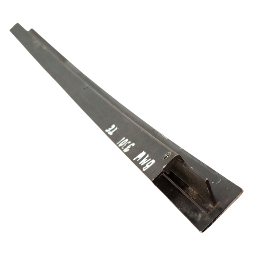 Guia Canaleta Vidro Porta Traseira Esquerda Bmw 330 99 2005 Preto 7