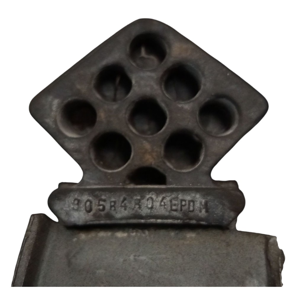 Braço Tampa Traseira Esquerdo Gm Astra Sedan 2003 2004 2011 7