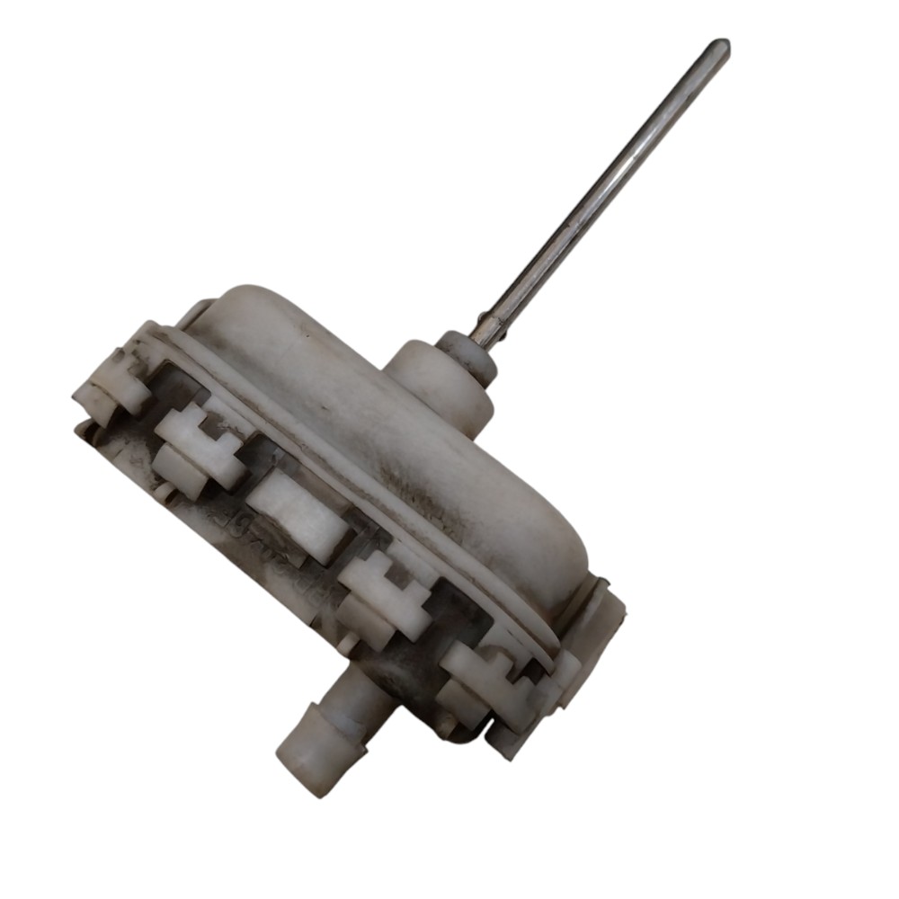 Trava Portinhola Tanque Audi A3 1.8 97 98 99 2000 2001 2006