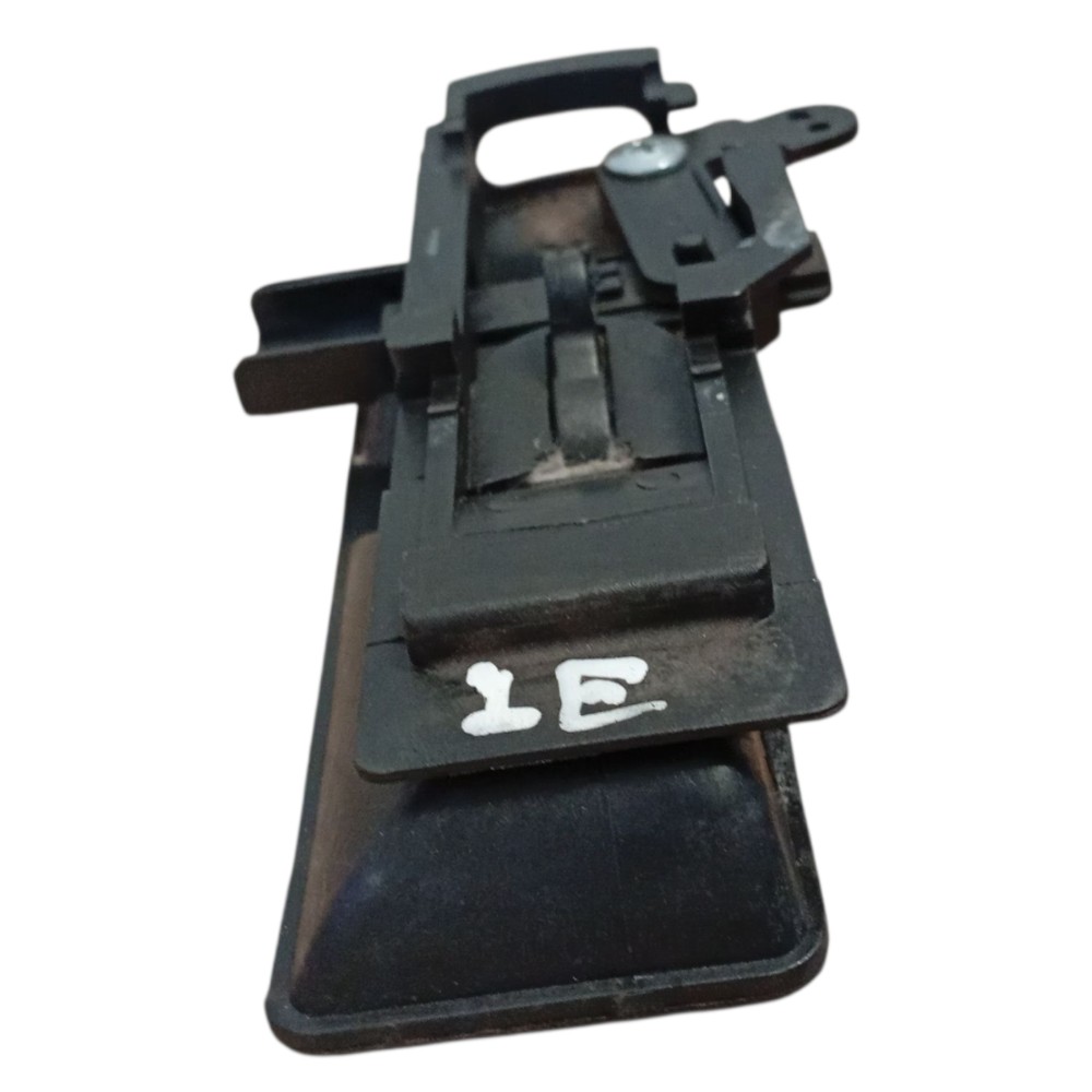 Maçaneta Interna Dianteira Esquerda Gm Kadett 89 90 92 94 98 – Preto – Dianteira 2