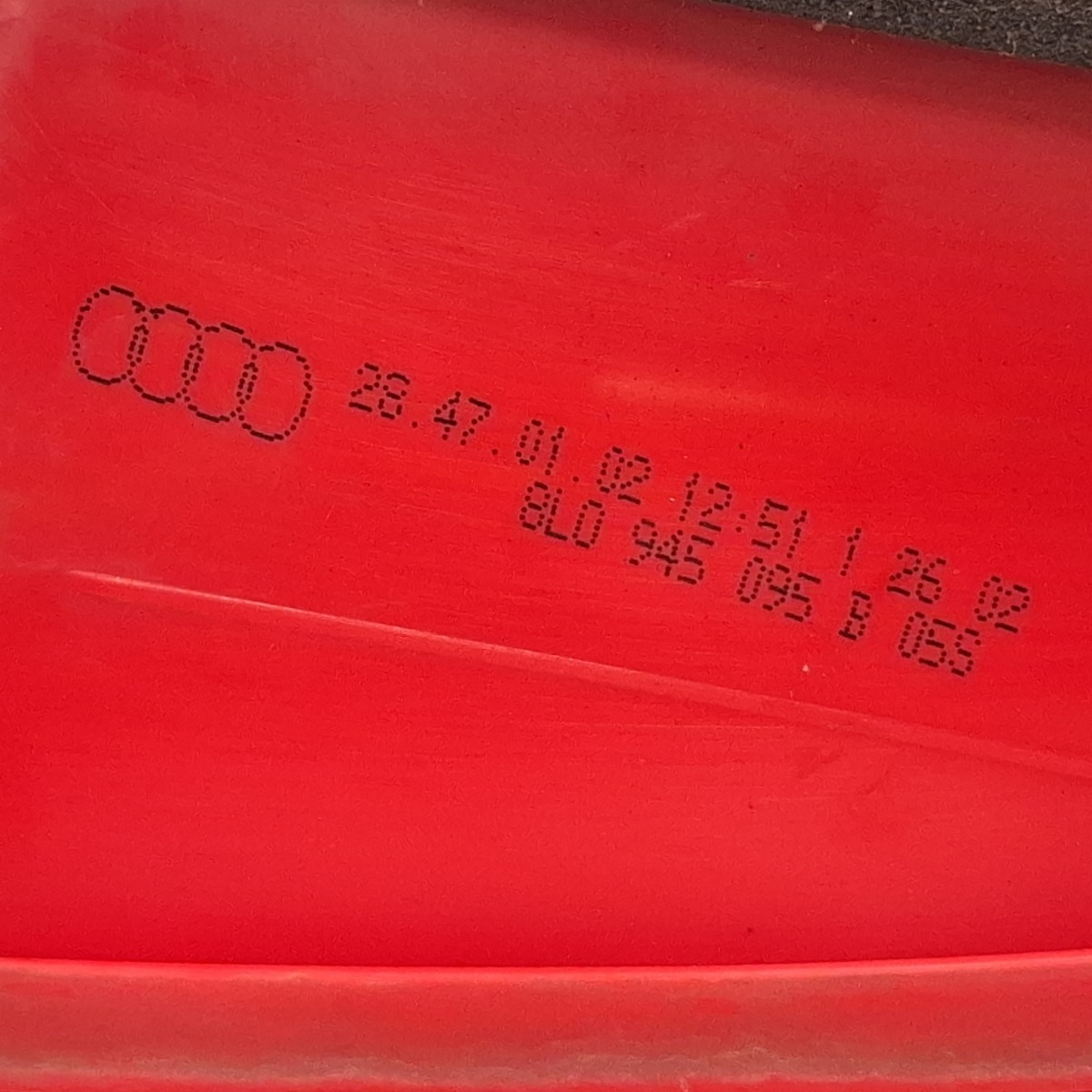 Lanterna Traseira Esquerda Audi A3 97 98 2001 A 2019 Detalhe Esquerdo Bicolor 9