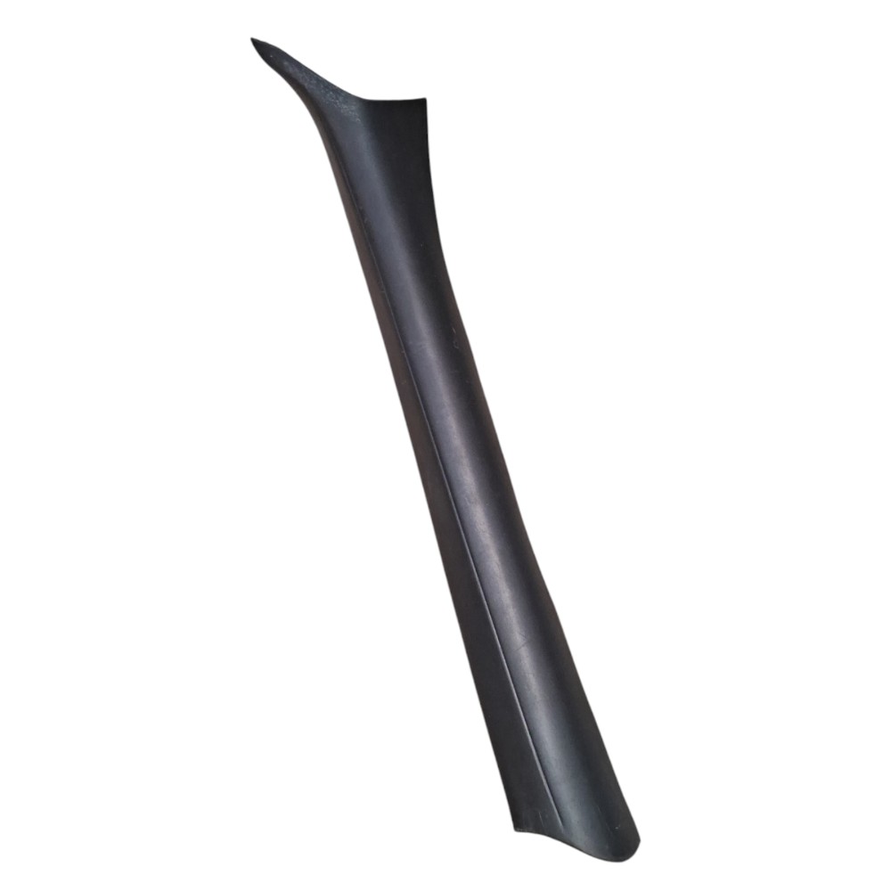 Moldura Coluna Esquerda Parabrisa Vectra 97 98 99 2000 2005