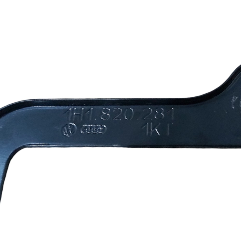 Placa Reforço Audi A3 Golf Bora 97 98 99 2000 2001 2002 2006 4