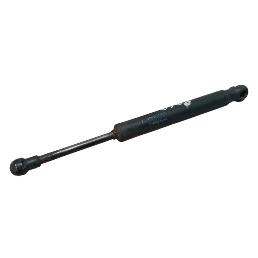 Amortecedor Tampa Traseira Vw Polo Sedan 2003 2004 2008
