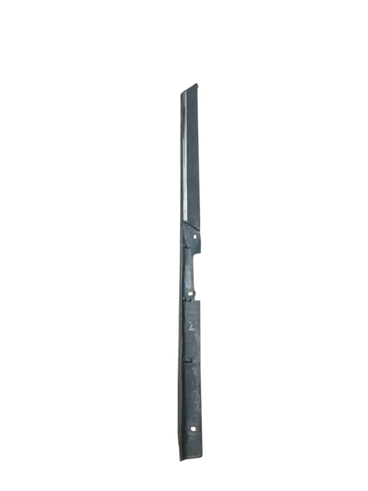 Friso Lateral Externo Sobre Roda Dir Omega 93 94 95 96 96 98 Preto 2
