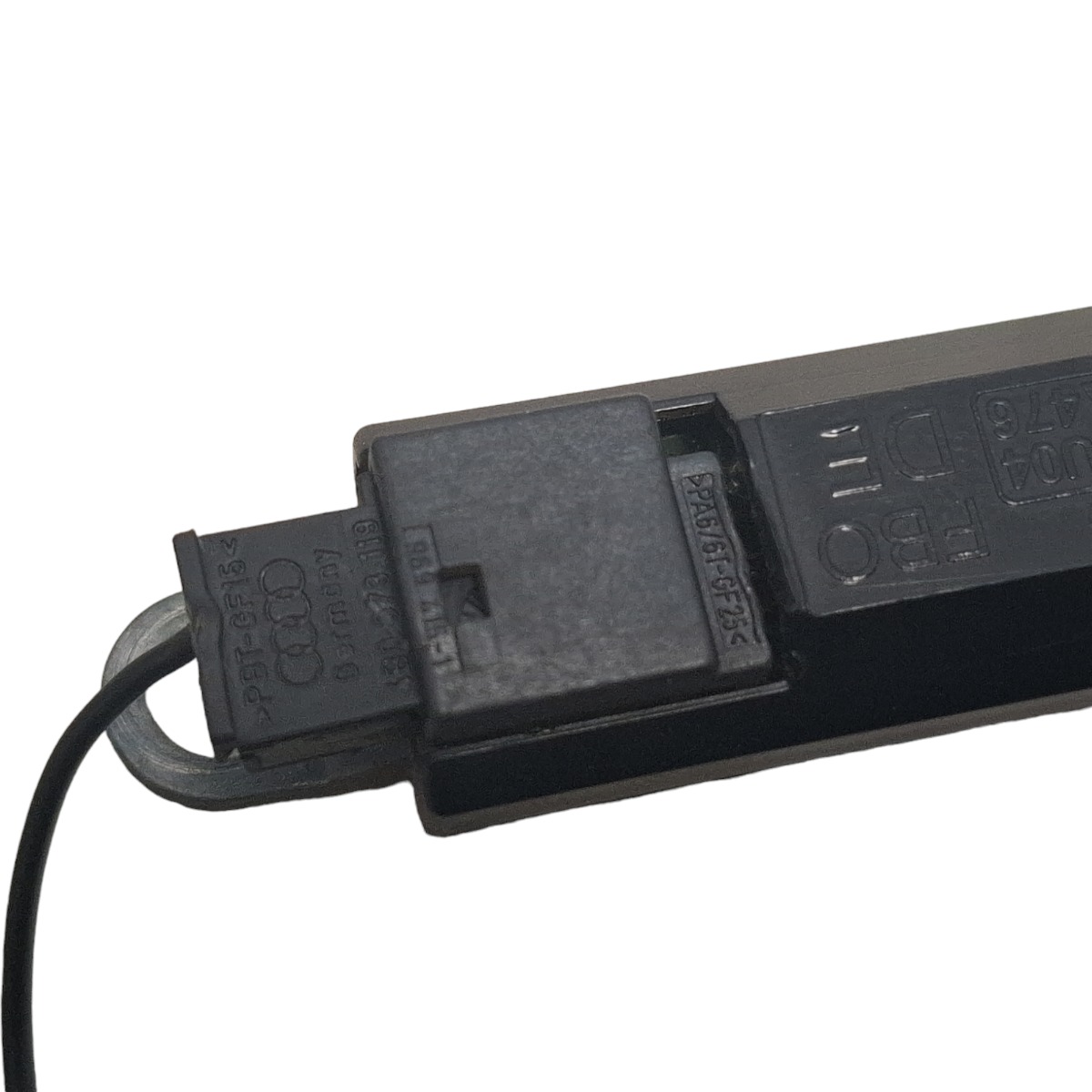Sensor Amplificador Antena Rádio Audi A3 97 98 2002 A 2006 4