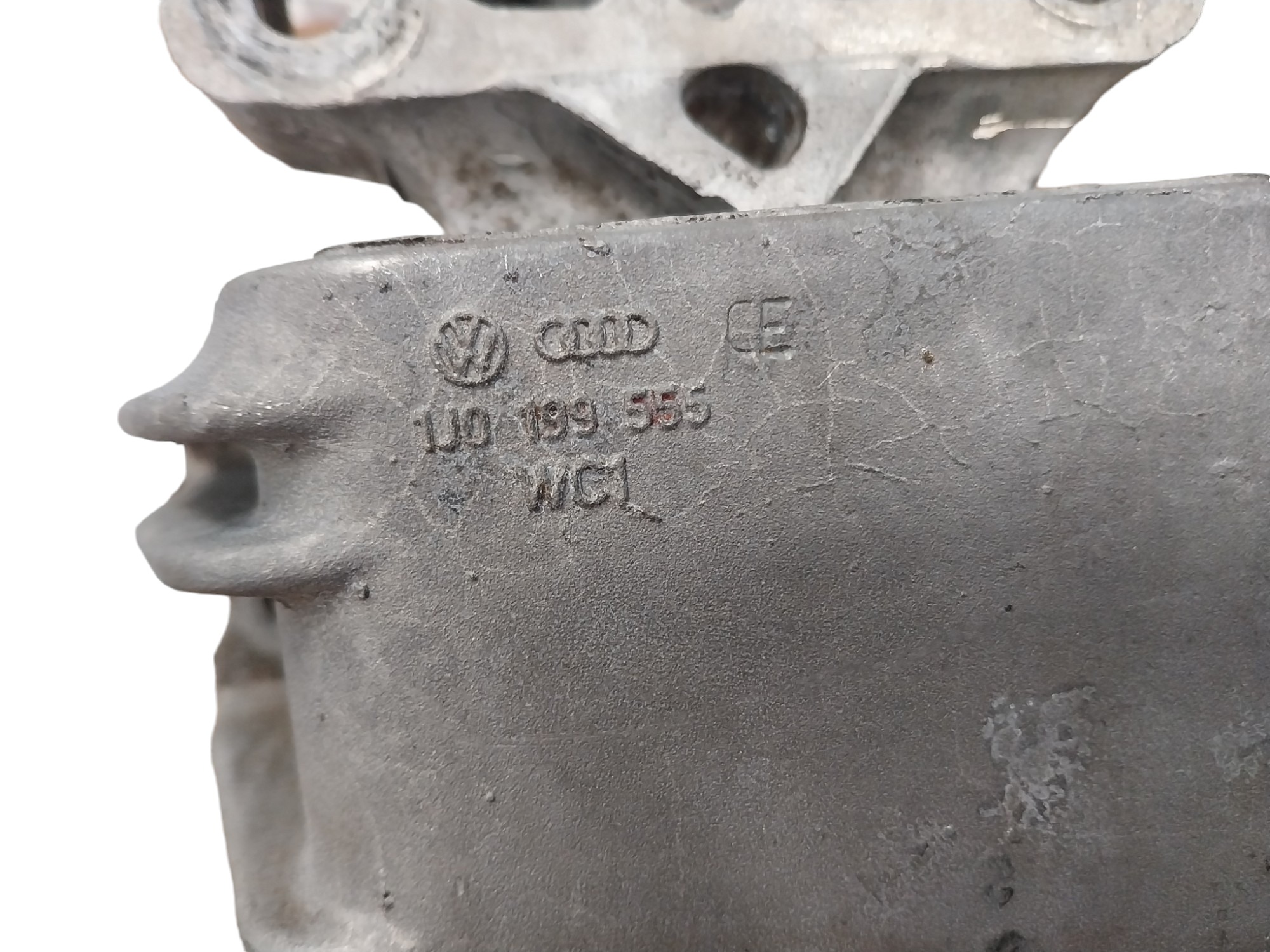 Suporte Esquerdo Coxim Câmbio Audi A3 97 98 2002 2003 A 2006 7