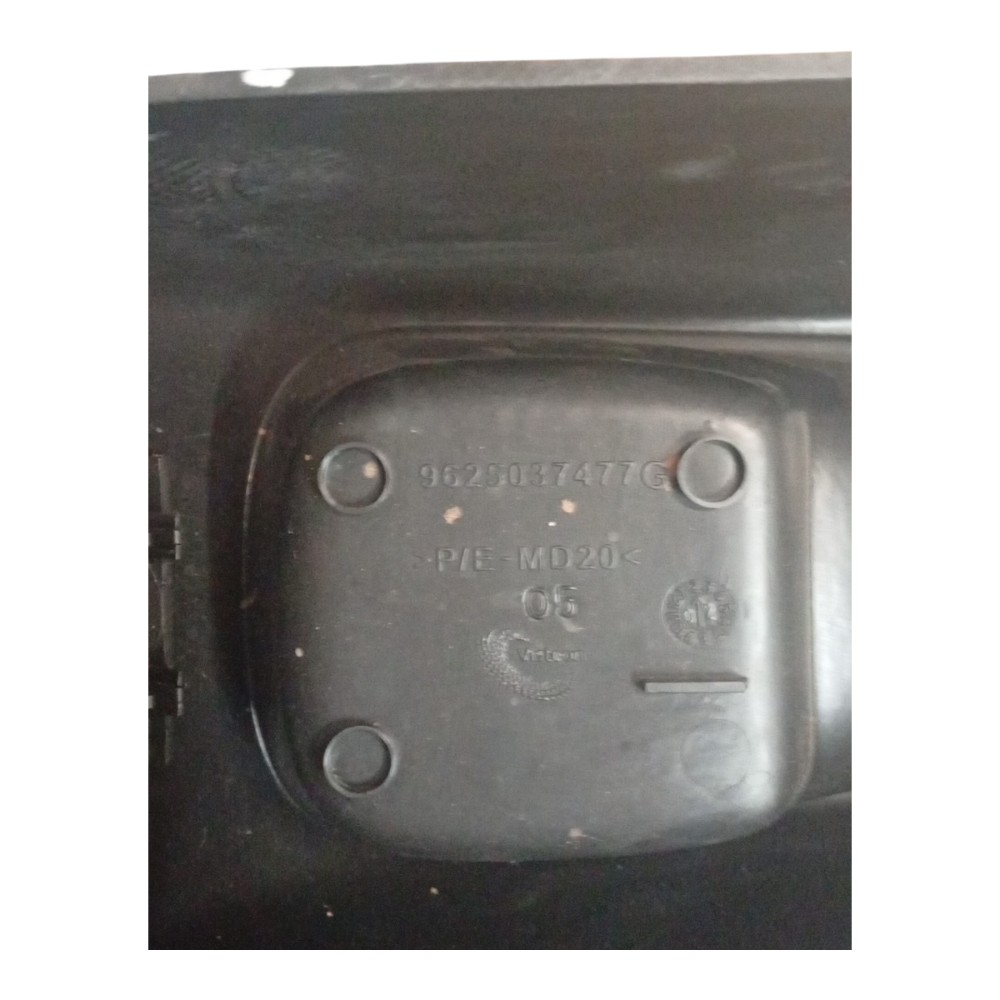 Moldura Console Central Freio Mão Peugeot 206 2002 2004 2008 4